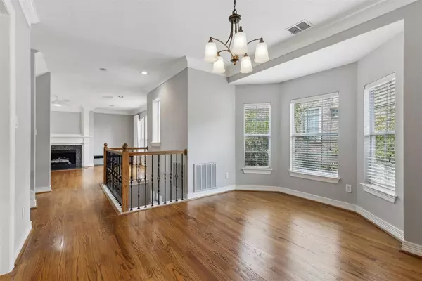 3 bedrooms apartment for rent in Oak Lawn - Ne Dallas, Dallas