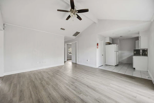 4 bedrooms apartment for rent in Central Southwest - Sw Houston, Houston