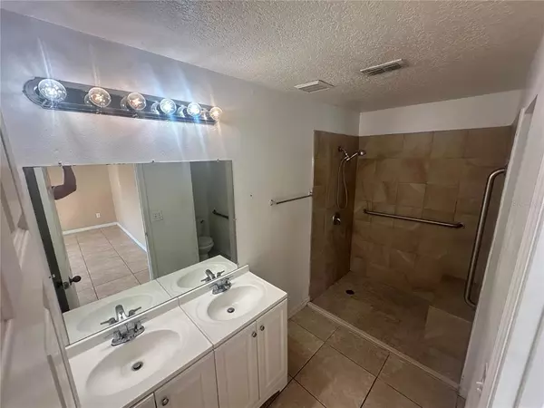 4 bedrooms apartment for rent in Southchase - South Orlando, Orlando