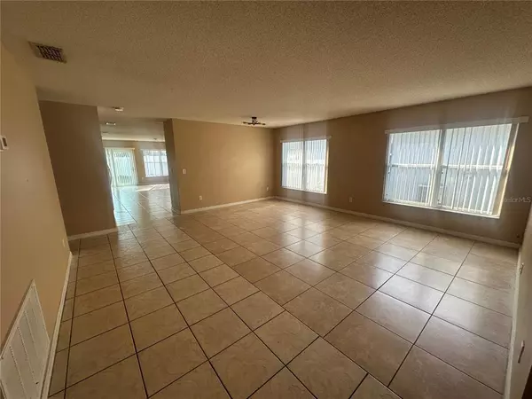 4 bedrooms apartment for rent in Southchase - South Orlando, Orlando