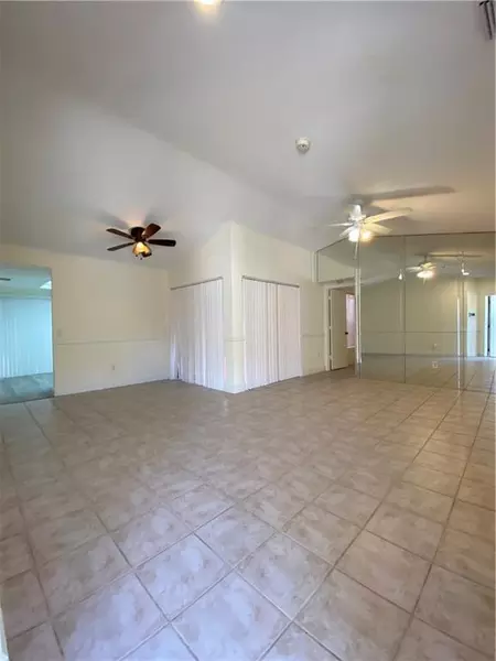 2 bedrooms apartment for rent in Tamiami - Miami Dade, Miami