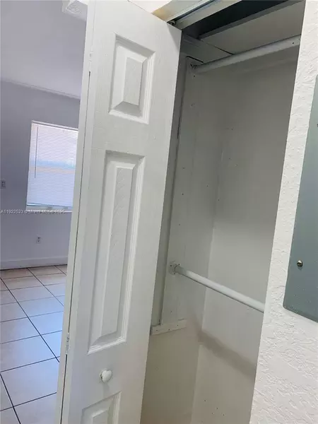 Studio Apartment for rent in Coral Way - Miami, Miami