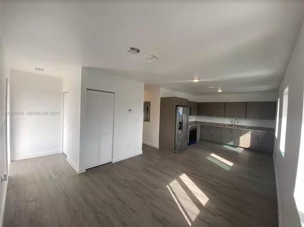 3 bedrooms apartment for rent in Brownsville MIA - Miami Dade, Miami