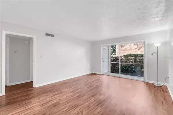 2 bedrooms apartment for rent in Azalea Park - East Orlando, Orlando