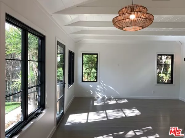 2 bedrooms apartment for rent in Mid Wilshire - Central Los Angeles, Los Angeles