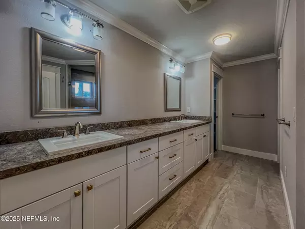 4 bedrooms apartment for rent in Sweetwater - Westside, Jacksonville