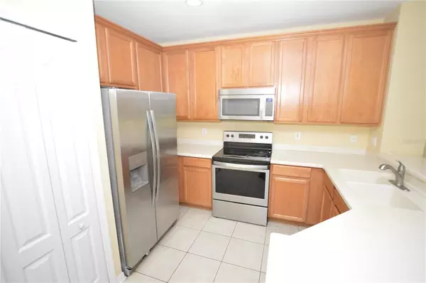 3 bedrooms apartment for rent in Vista East - East Orlando, Orlando