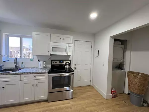 2 bedrooms apartment for rent in North Miami Beach - Miami Dade, Miami