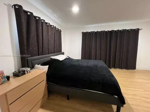 2 bedrooms apartment for rent in North Miami Beach - Miami Dade, Miami