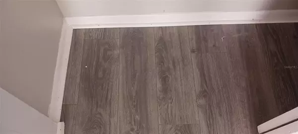 3 bedrooms apartment for rent in Live Oaks Square - East Tampa, Tampa