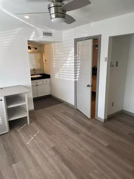 1 bedroom apartment for rent in Oak Lawn - Ne Dallas, Dallas