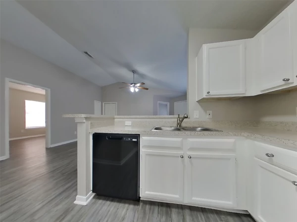 4 bedrooms apartment for rent in Central Southwest - Sw Houston, Houston