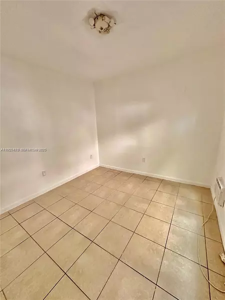 2 bedrooms apartment for rent in Beverly Terrace - Miami, Miami