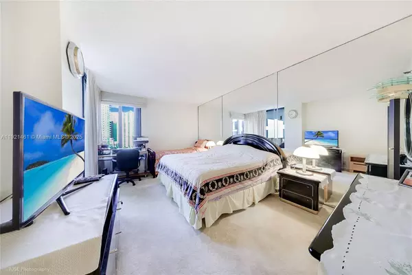 2 bedrooms apartment for rent in Downtown Miami - Miami, Miami