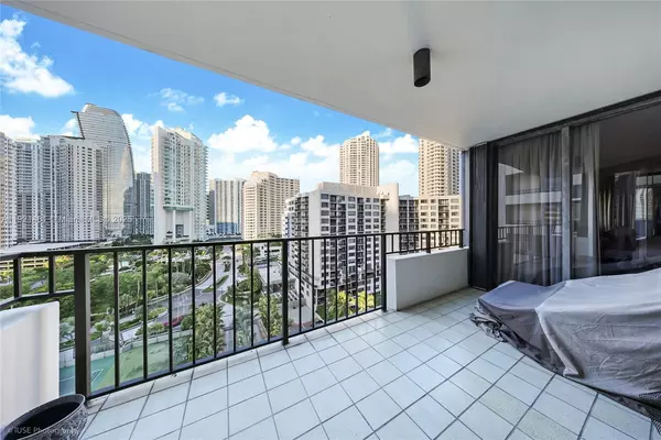 2 bedrooms apartment for rent in Downtown Miami - Miami, Miami