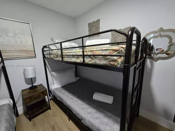 2 bedrooms apartment for rent in Downtown Miami - Miami, Miami