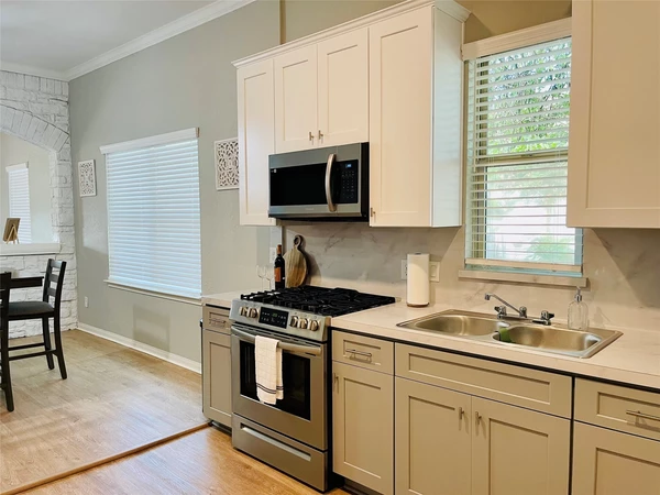 2 bedrooms apartment for rent in Southmain - Sw Houston, Houston