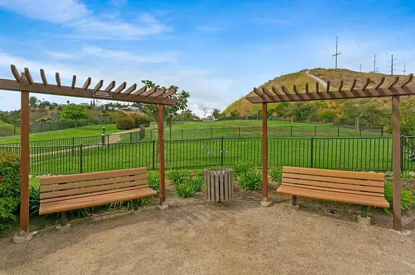 2 bedrooms apartment for rent in Serra Mesa - Inland, San Diego