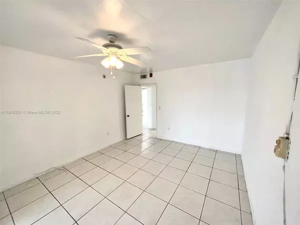 1 bedroom apartment for rent in North Miami Beach - Miami Dade, Miami