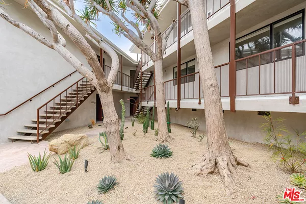2 bedrooms apartment for rent in Brentwood - Westside / South Bay, Los Angeles