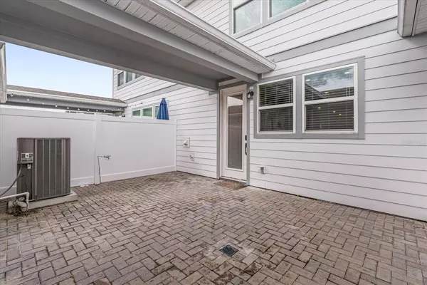 3 bedrooms apartment for rent in Vista East - East Orlando, Orlando