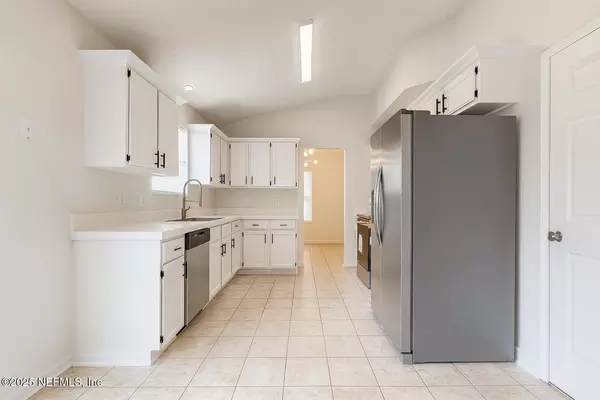 3 bedrooms apartment for rent in Holiday Harbors - Beaches, Jacksonville