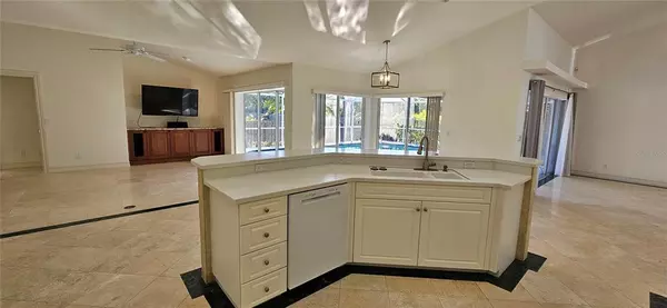 4 bedrooms apartment for rent in Villas - Fort Myers, Fort Myers