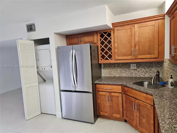 3 bedrooms apartment for rent in Pinecrest - Miami Dade, Miami