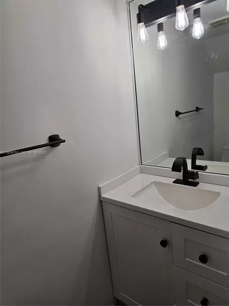 3 bedrooms apartment for rent in Pinecrest - Miami Dade, Miami