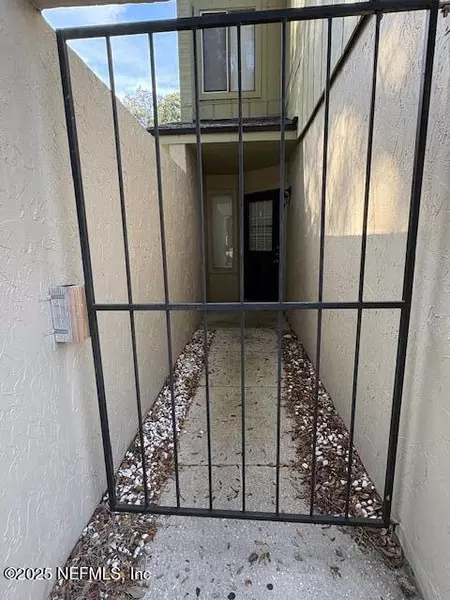3 bedrooms apartment for rent in Cedar Hills - Westside, Jacksonville