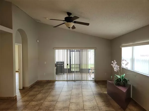4 bedrooms apartment for rent in Waterford Lakes - East Orlando, Orlando