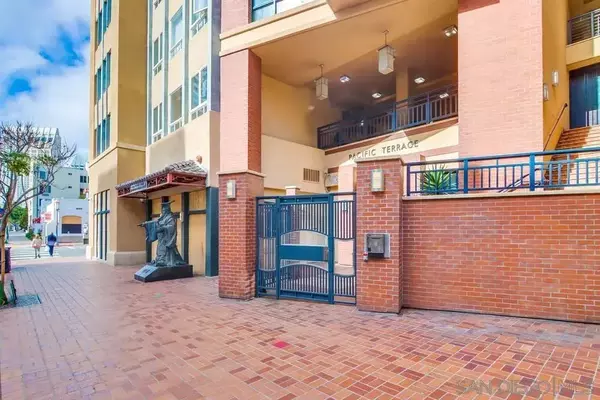 2 bedrooms apartment for rent in Gaslamp - Central SD, San Diego