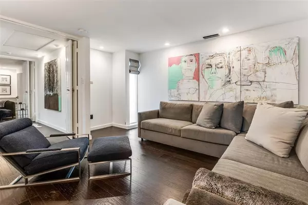 2 bedrooms apartment for rent in Oak Lawn - Ne Dallas, Dallas