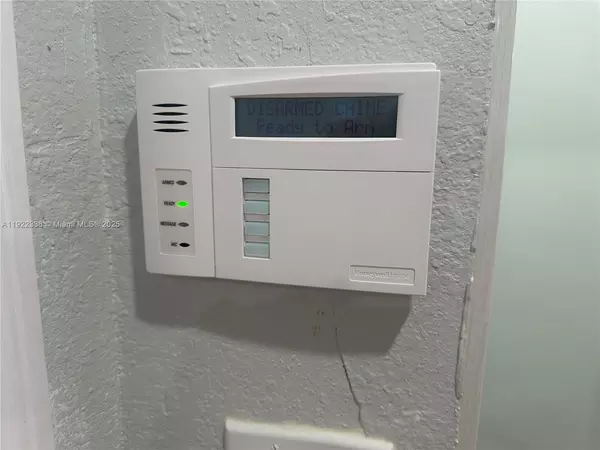 1 bedroom apartment for rent in Westchester FL - Miami Dade, Miami