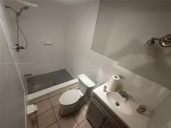 1 bedroom apartment for rent in Westchester FL - Miami Dade, Miami