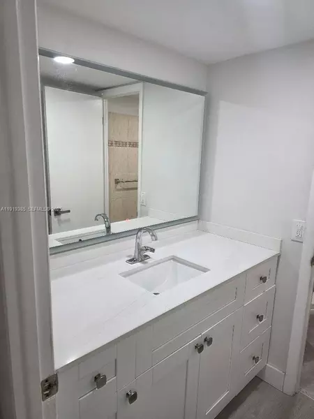 2 bedrooms apartment for rent in West Miami - Miami Dade, Miami