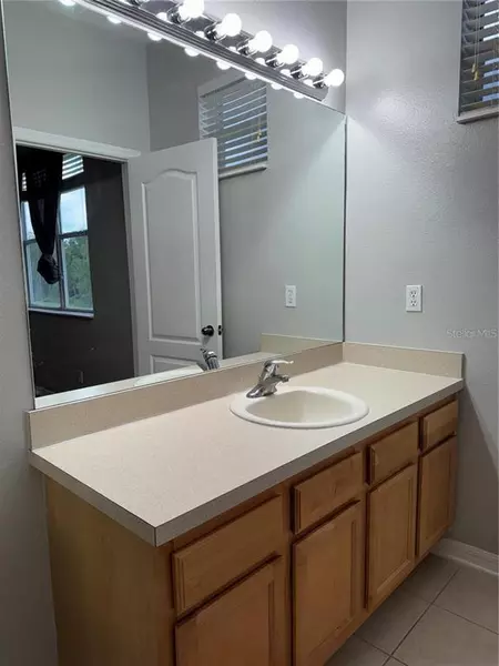 2 bedrooms apartment for rent in Vista East - East Orlando, Orlando