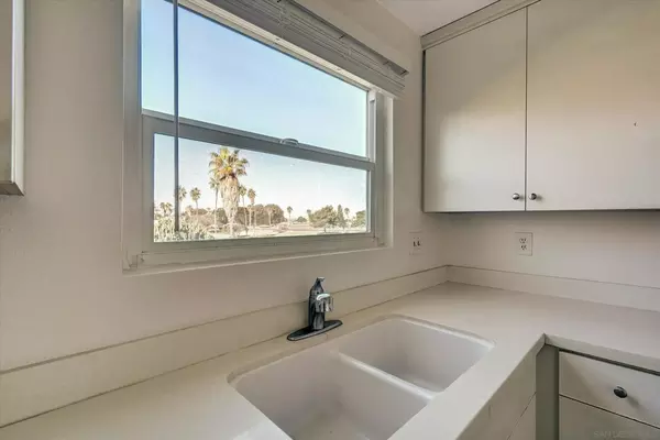 2 bedrooms apartment for rent in Ocean Beach - Coastal, San Diego