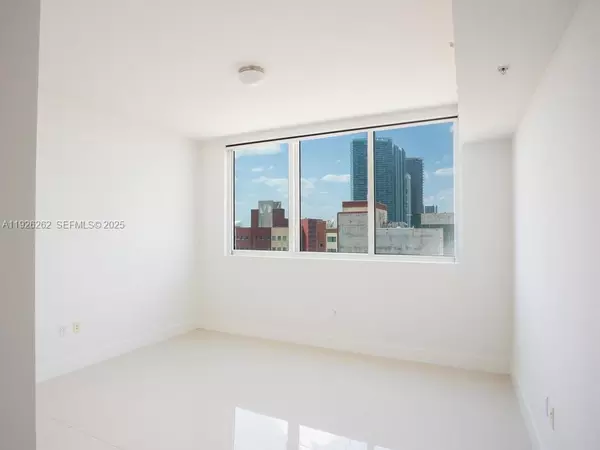 2 bedrooms apartment for rent in Downtown Miami - Miami, Miami