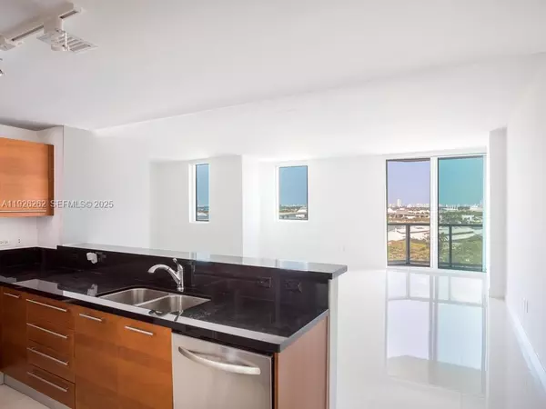 2 bedrooms apartment for rent in Downtown Miami - Miami, Miami