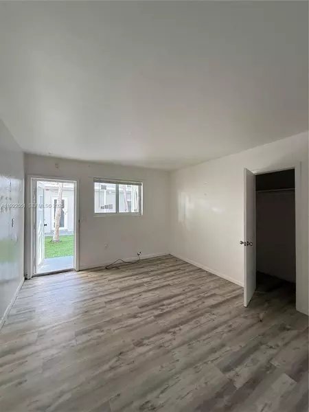 Studio Apartment for rent in Upper East Side - Miami, Miami