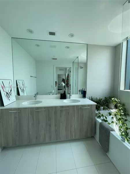 2 bedrooms apartment for rent in Beverly Terrace - Miami, Miami