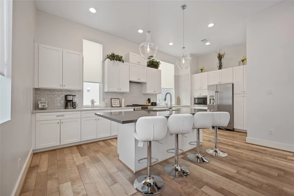 3 bedrooms apartment for rent in Uptown - West Houston, Houston