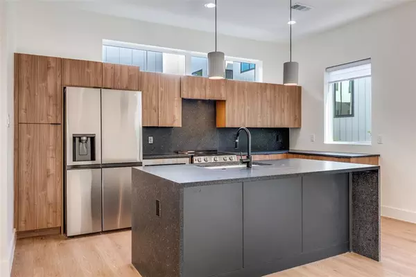 2 bedrooms apartment for rent in Stemmons Corridor - Nw Dallas, Dallas