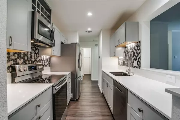 2 bedrooms apartment for rent in Vickery Meadow - Ne Dallas, Dallas