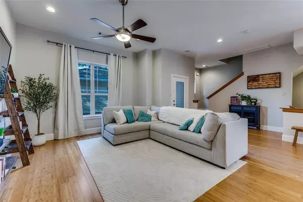 2 bedrooms apartment for rent in Old East Dallas - Ne Dallas, Dallas