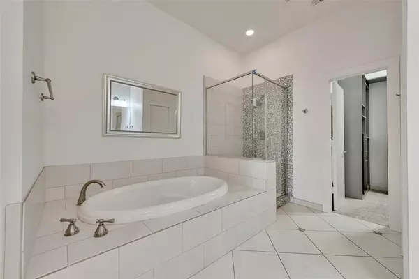 3 bedrooms apartment for rent in Uptown - Ne Dallas, Dallas