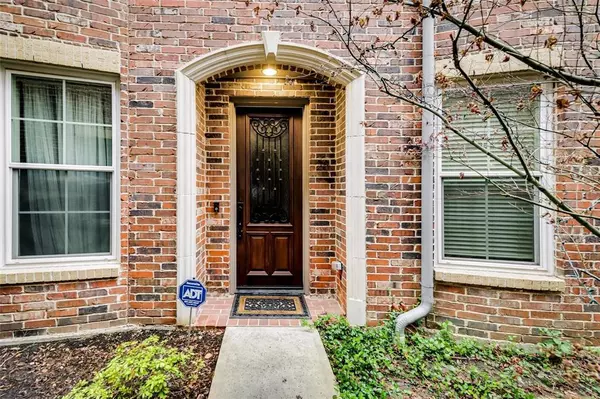 3 bedrooms apartment for rent in Uptown - Ne Dallas, Dallas