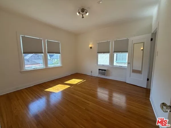 2 bedrooms apartment for rent in Mid Wilshire - Central Los Angeles, Los Angeles