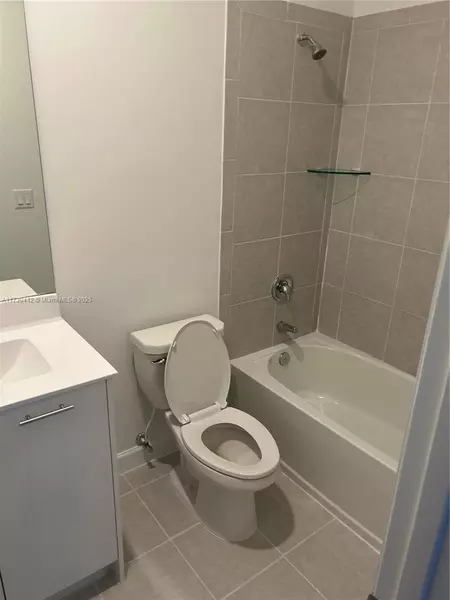 3 bedrooms apartment for rent in Opa Locka - Miami Dade, Miami